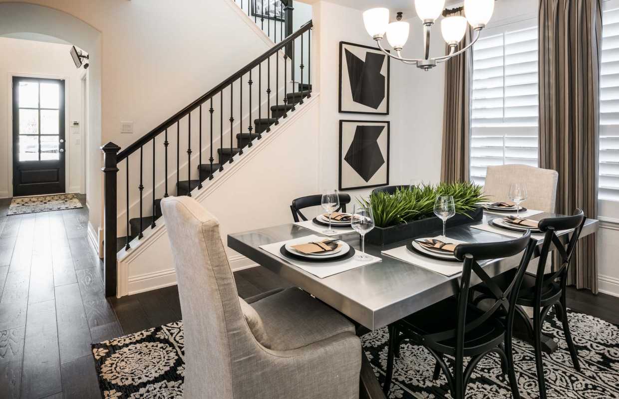 Model Home in Dallas / Fort Worth Texas, Viridian 40s community